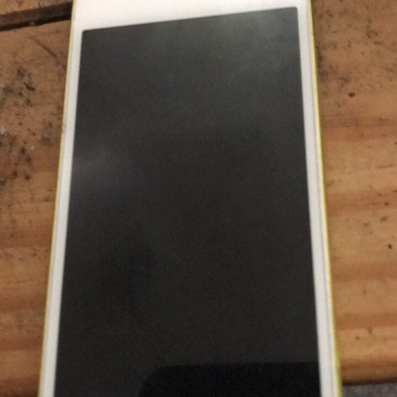 iPod 5th generation - Picture 3 of 3